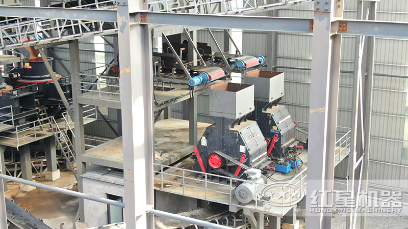 反擊破+沖擊式制砂機遠景實拍 反擊破+沖擊式制砂機遠景實拍