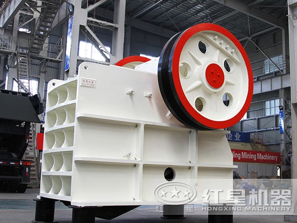 細(xì)碎型顎式破碎機 細(xì)碎型顎式破碎機