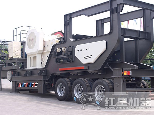 移動碎石頭機 移動碎石頭機