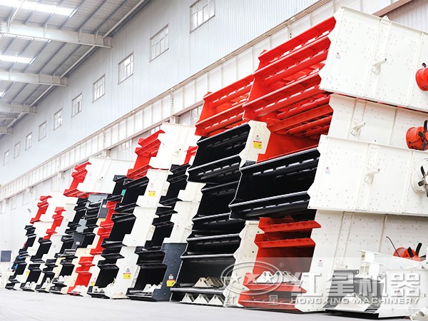 大型振篩式砂石分離機(jī) 大型振篩式砂石分離機(jī)