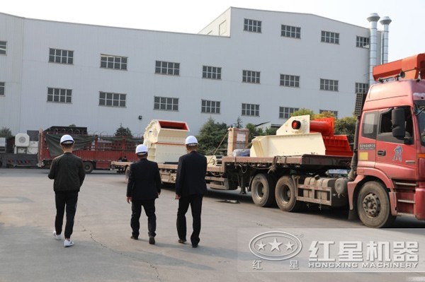 1414細(xì)碎機(jī)發(fā)貨 1414細(xì)碎機(jī)發(fā)貨