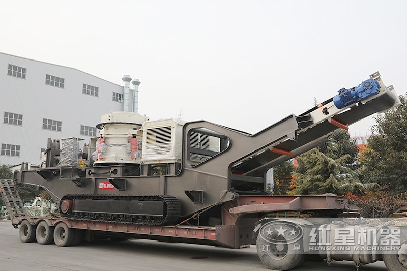 紅星履帶式移動碎石機(jī)發(fā)貨 紅星履帶式移動碎石機(jī)發(fā)貨