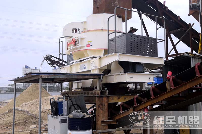 鵝卵石制沙現(xiàn)場(chǎng)