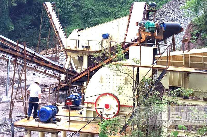 煤矸石粉碎機設備多少錢一臺？煤矸石全套設備有哪些？