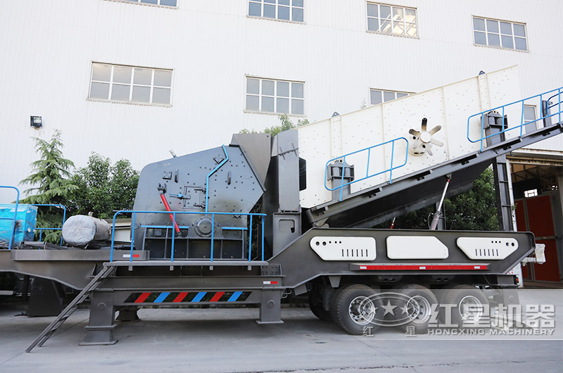 反擊破移動(dòng)式破碎站，用于二段細(xì)碎+篩分