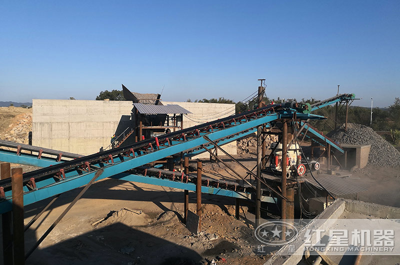 固定破碎項(xiàng)目現(xiàn)場