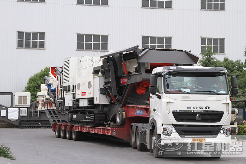 紅星廠家移動碎石機(jī)_磕石機(jī)發(fā)貨圖